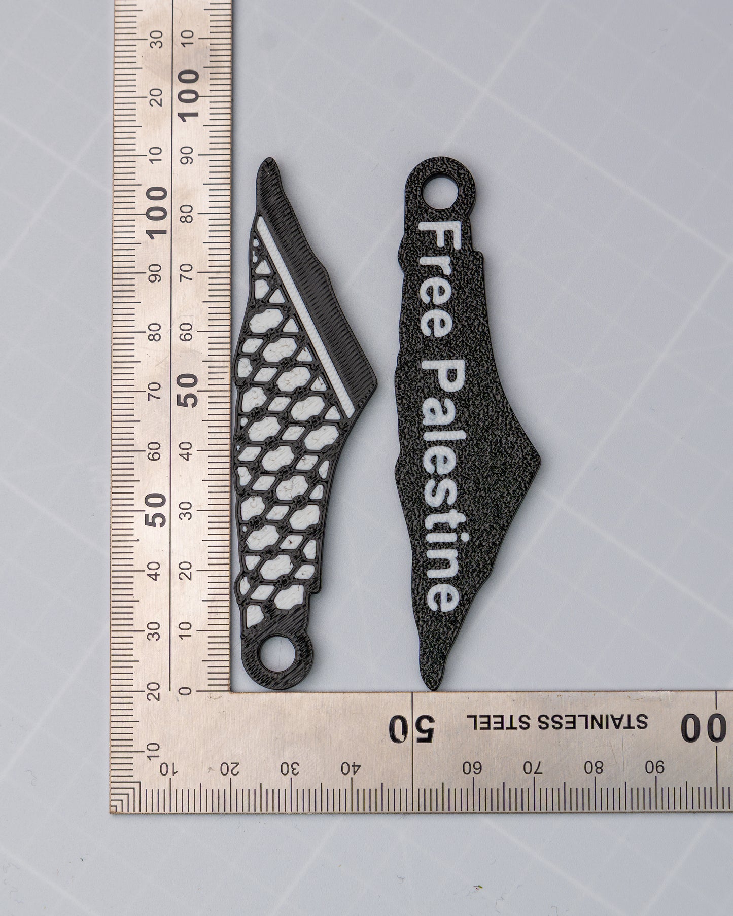 Palestine Keffiyeh Kufiyah Keychain | Palestine Keyring | Palestine Keffiyeh Map Keyring, Palestine